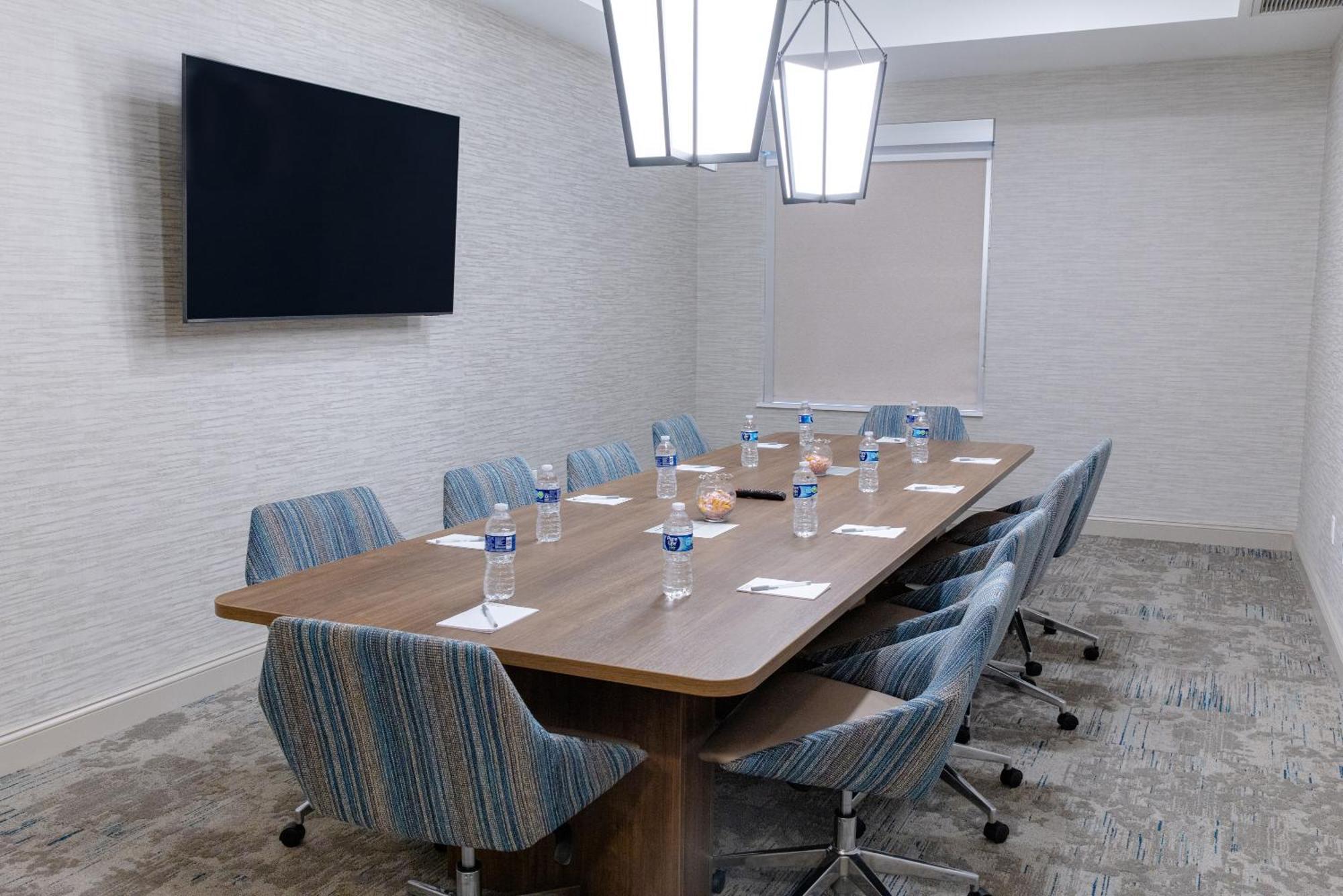 Hilton Garden Inn Lakewood Dış mekan fotoğraf
