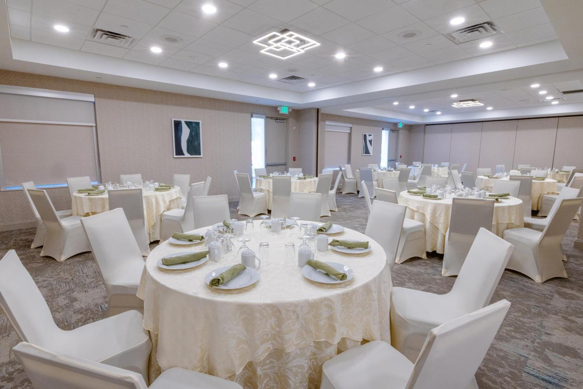 Hilton Garden Inn Lakewood Dış mekan fotoğraf